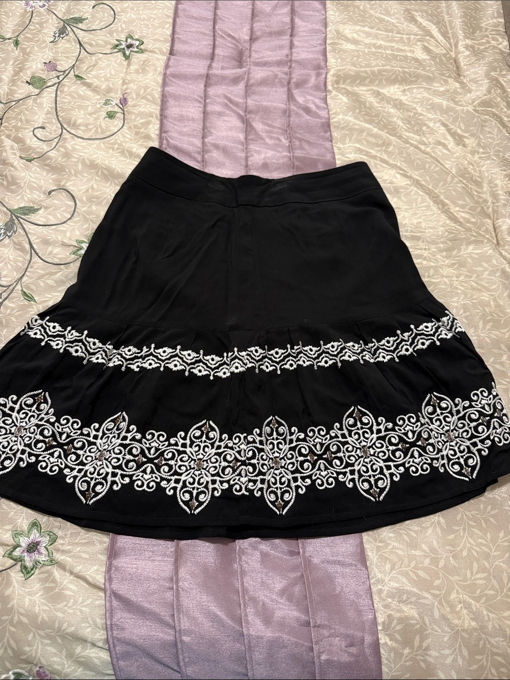 White House Black Market Black Skirt with White Embroidered Trim